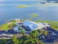 Shuckers Oyster Bar & Grill