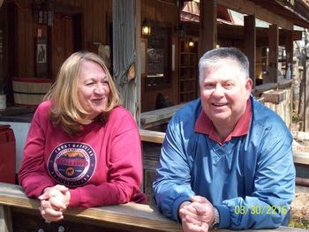 Marty And Terry Hunt, IL
