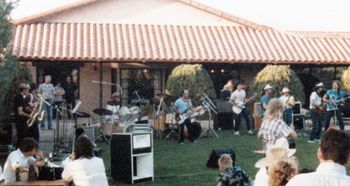Jeff Popp, John Keckler, Joe Rodak, Bill Carr, Mark Slaughter, Larry Jenks, John Flores, Buddy Campbell, Jaymi Names
Woodrump
