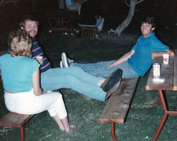 Connie & Merle Barber and Jon Sweeney.  Doesn't get any better than these folks.
Woodrump
