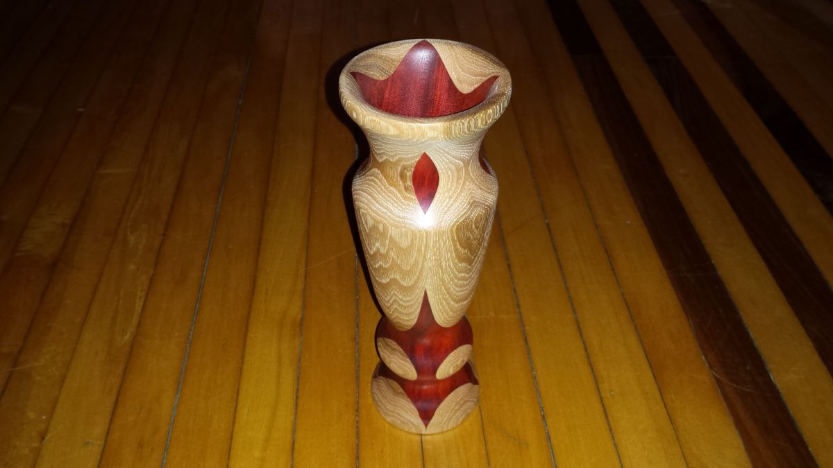 Red Heart and Hickory Vase