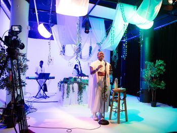 FIVE LIVE Installation 2025, PC Naima Nazouari

