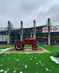 Dean Ray at Dallas Farmer's Market