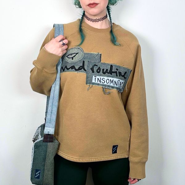 S ★ TAN PATCH SWEATER