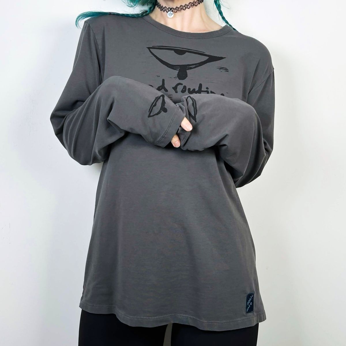 M ★ GREY LONG SLEEVE