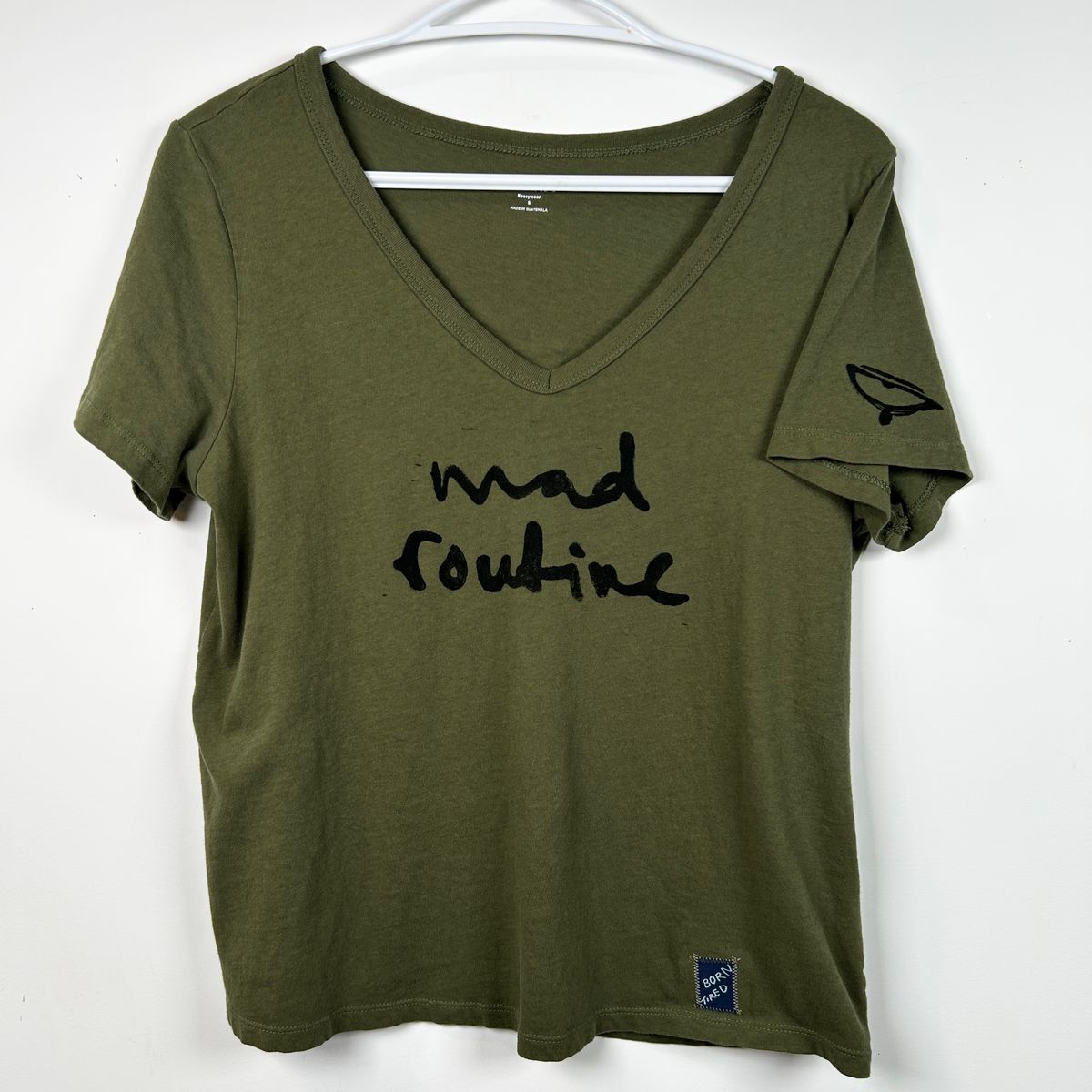 M ★ DARK GREEN V NECK TEE