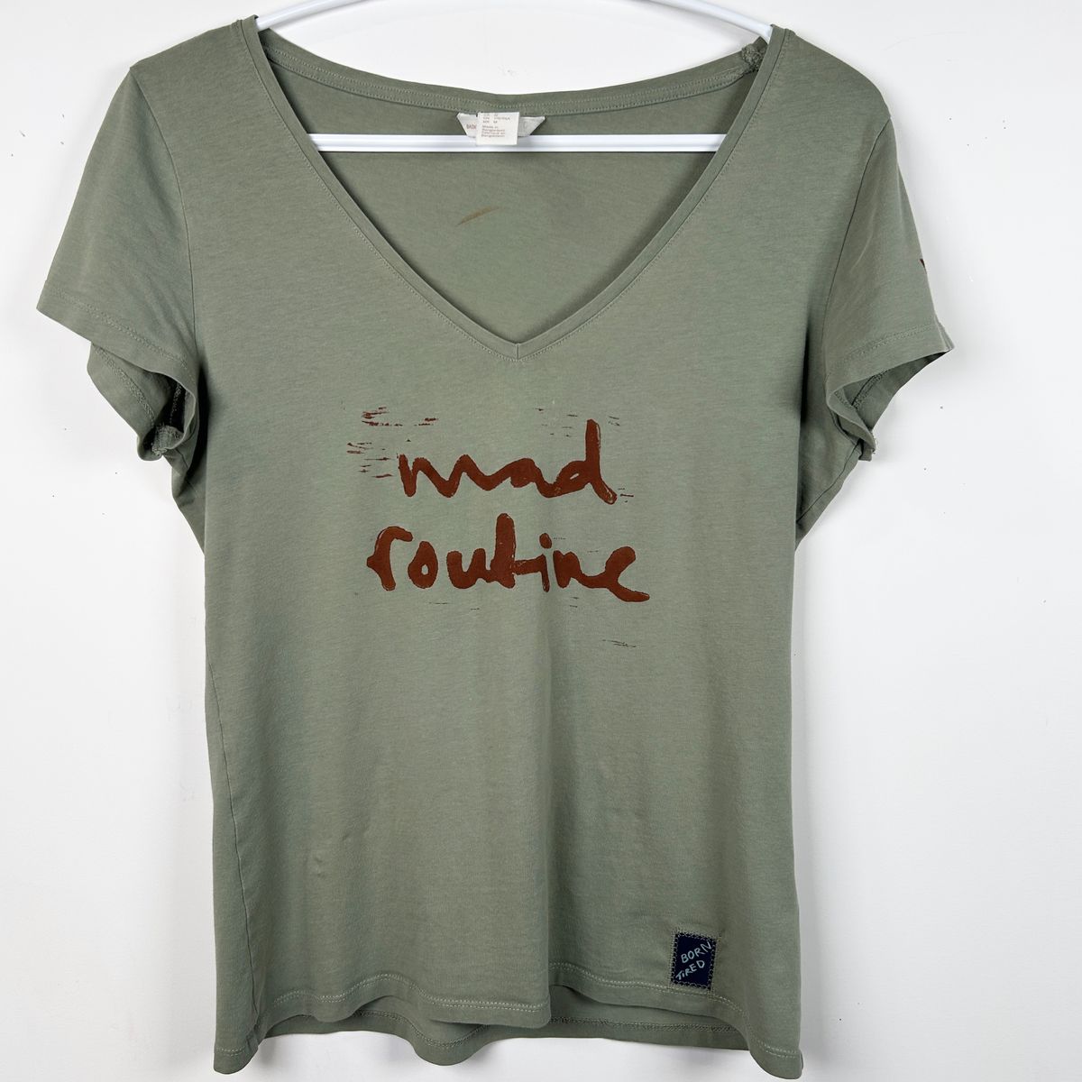 M ★ LIGHT GREEN V NECK TEE