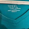 L ★ TEAL V NECK TEE
