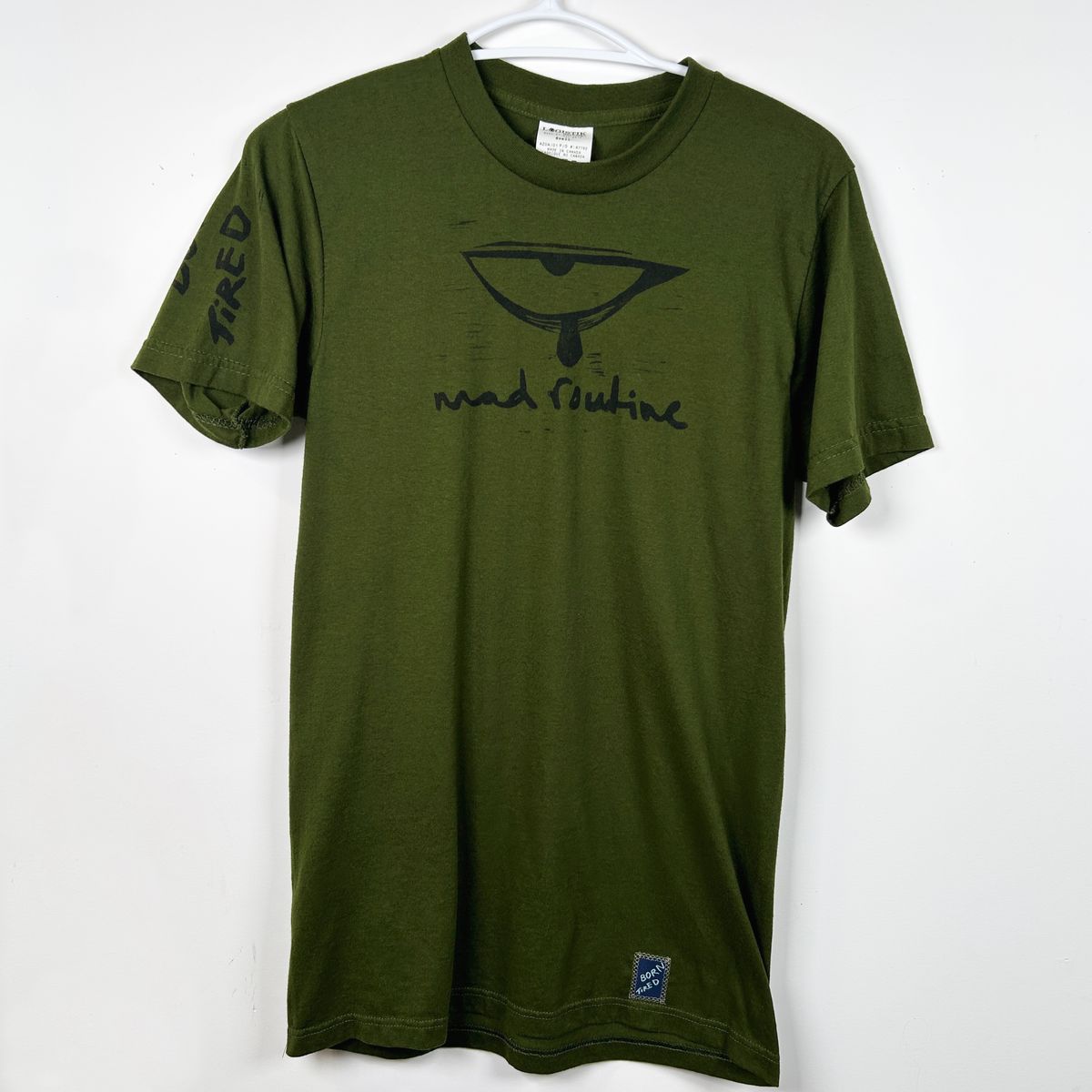 S ★ SATURATED OLIVE TALL TEE