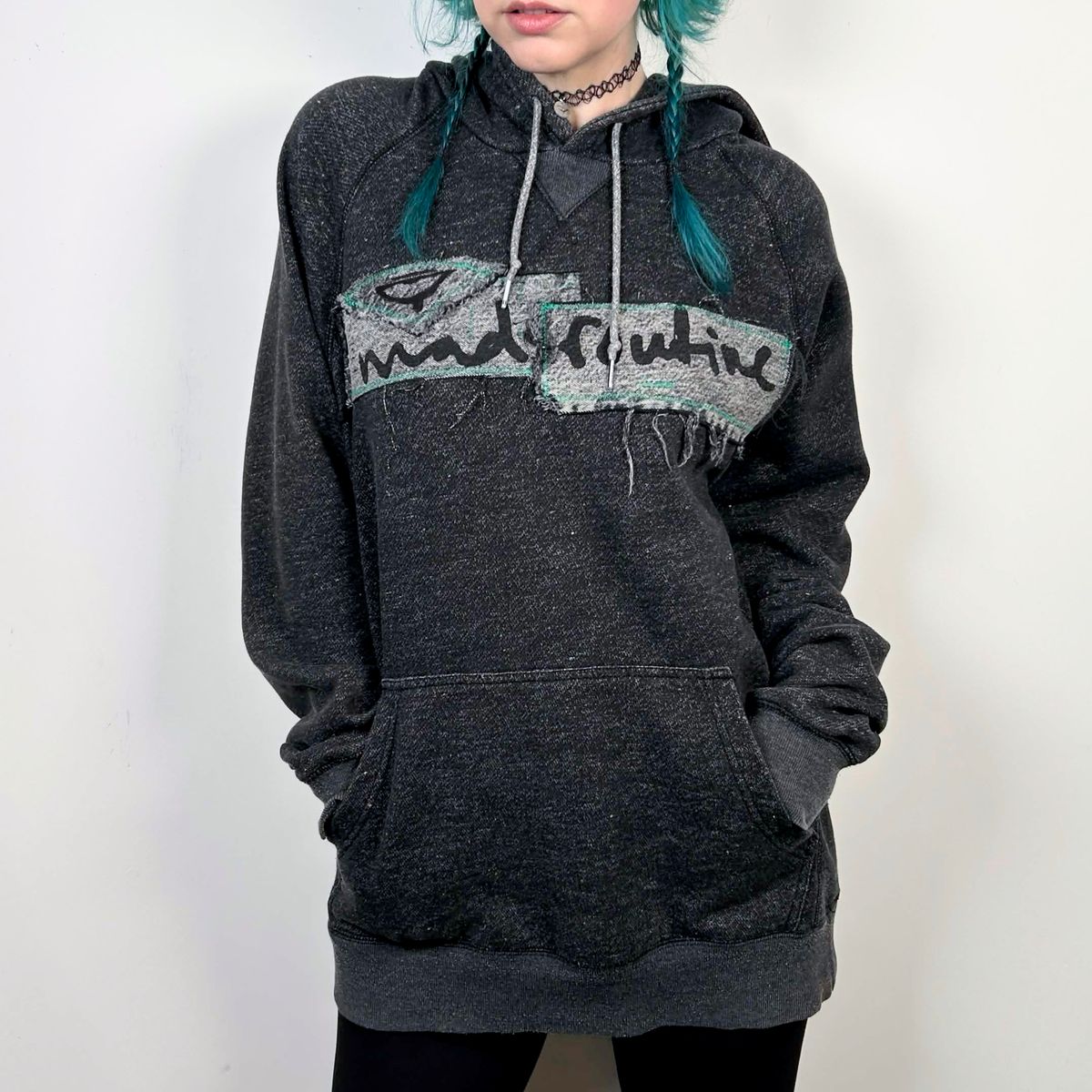 XL ★ EMO HOODIE