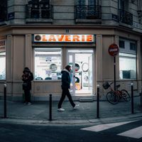 Five O'Clock In Paris de LA CONDAMINE & Slow Jane