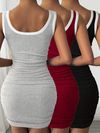 Three-Piece Set of Sleeveless Mini Dresses Round Neckline