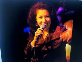 Leslie Paula at the Stadtgarten in Koln, Germany
