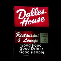Dalles House Restaurant and Lounge 