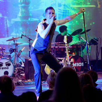 Steve - Lead Vocals
