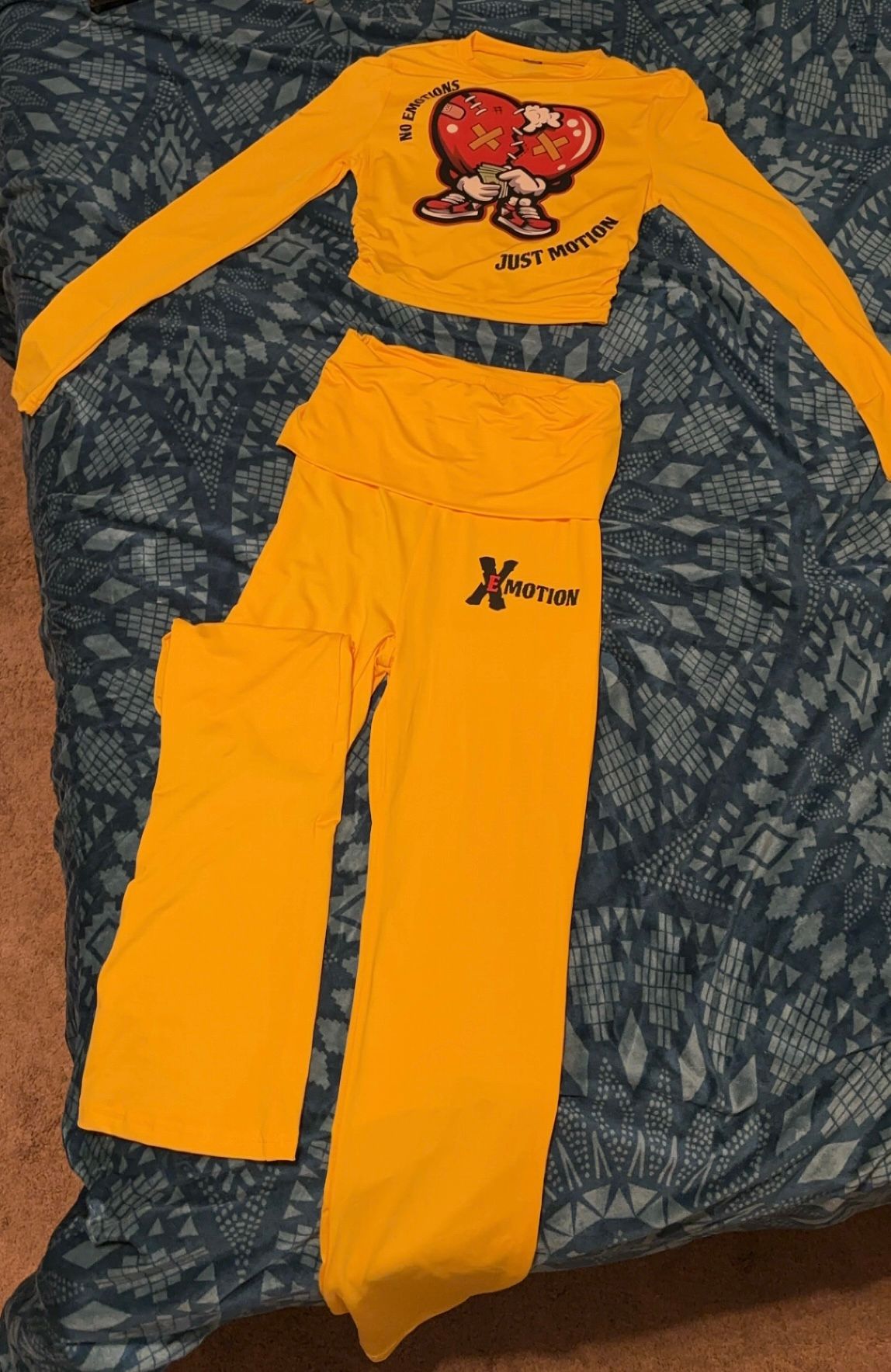 Winning Team Apparel - Ladies Casual 2pc Motion Set 