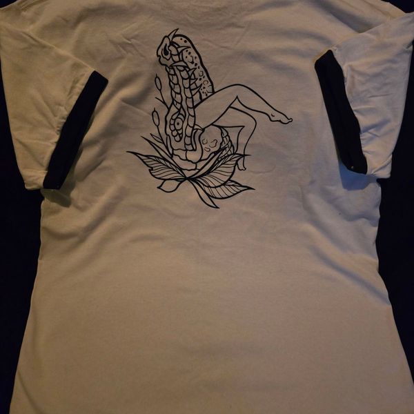 Flying V girl Grip tee