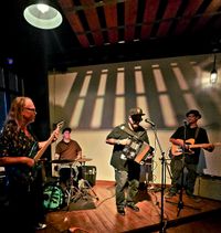DBGomez and the Bosque Boys