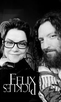 Felix Pickles Duo at Old Brogue