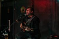 Gareth Huggett live at Wilbury & Sons