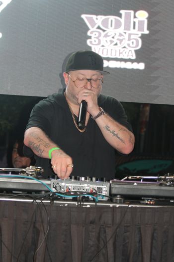 Statik Selektah
