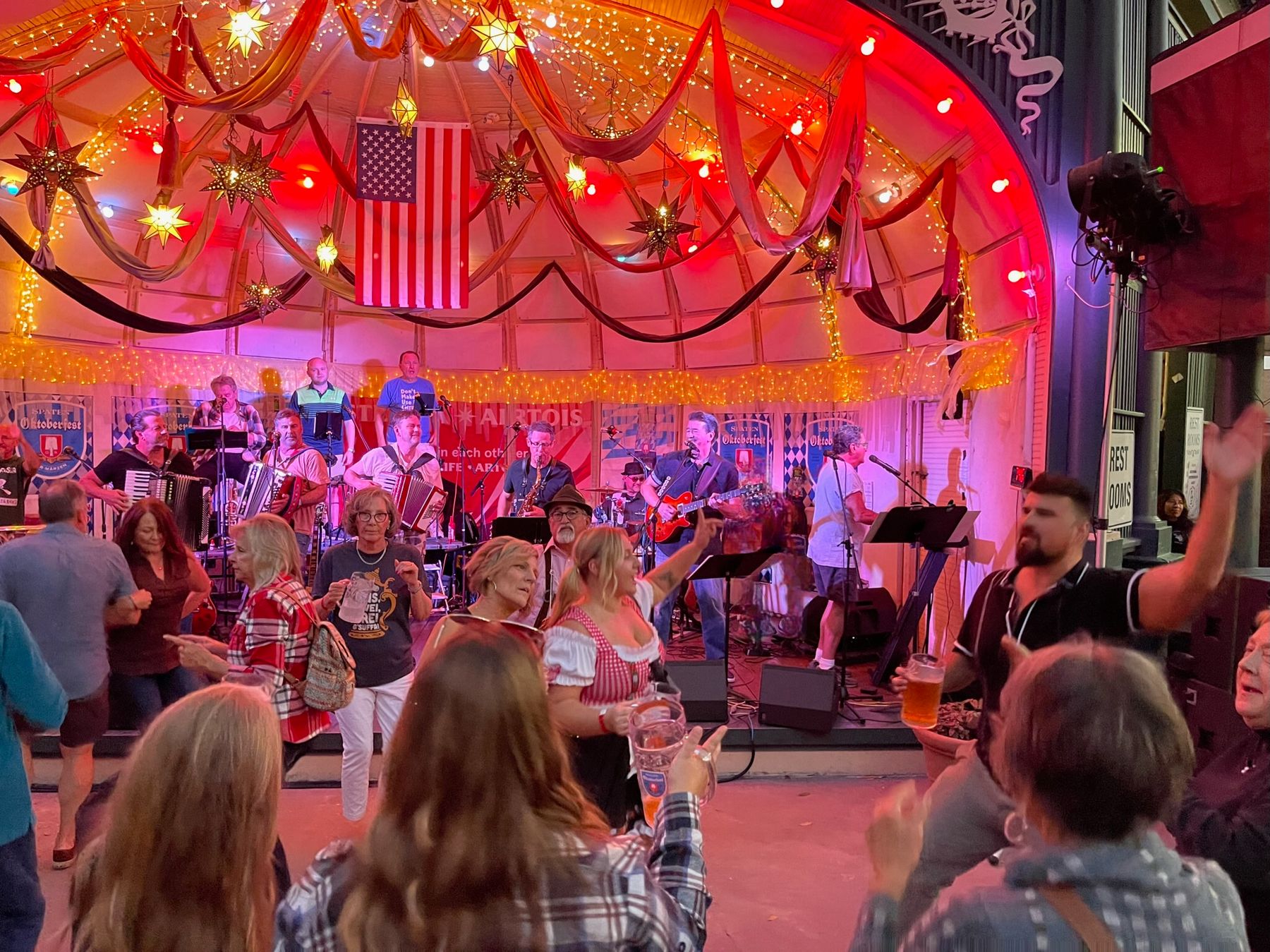 Do Something Different - LIVE by PolKatz