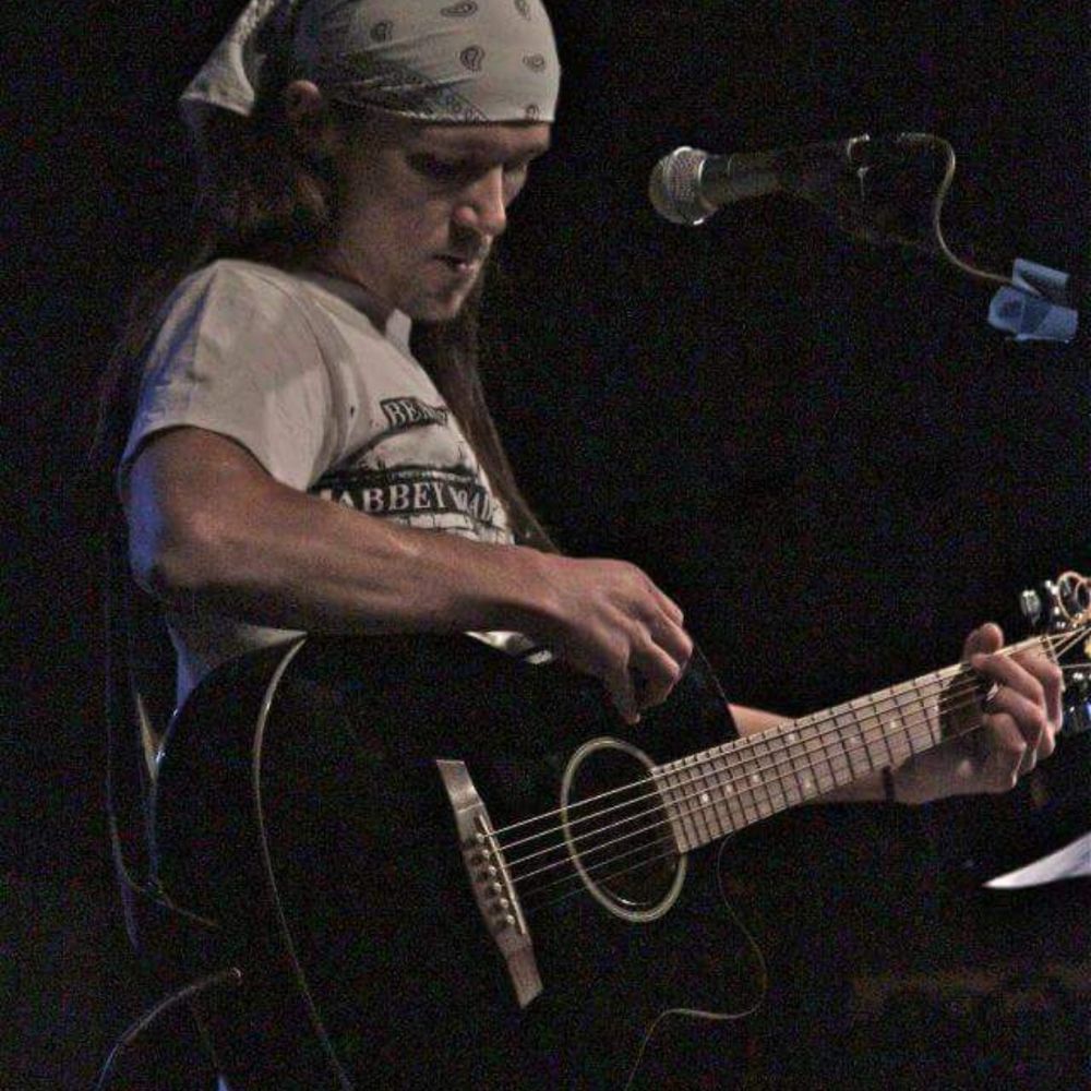 funky Monkey Studios LLC - Mossy Strings