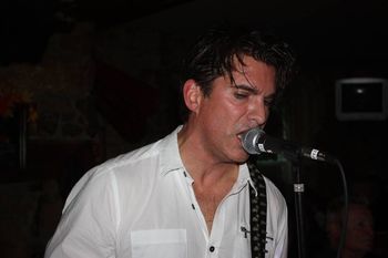 We thank Ricky Smith for jammin' with us!
