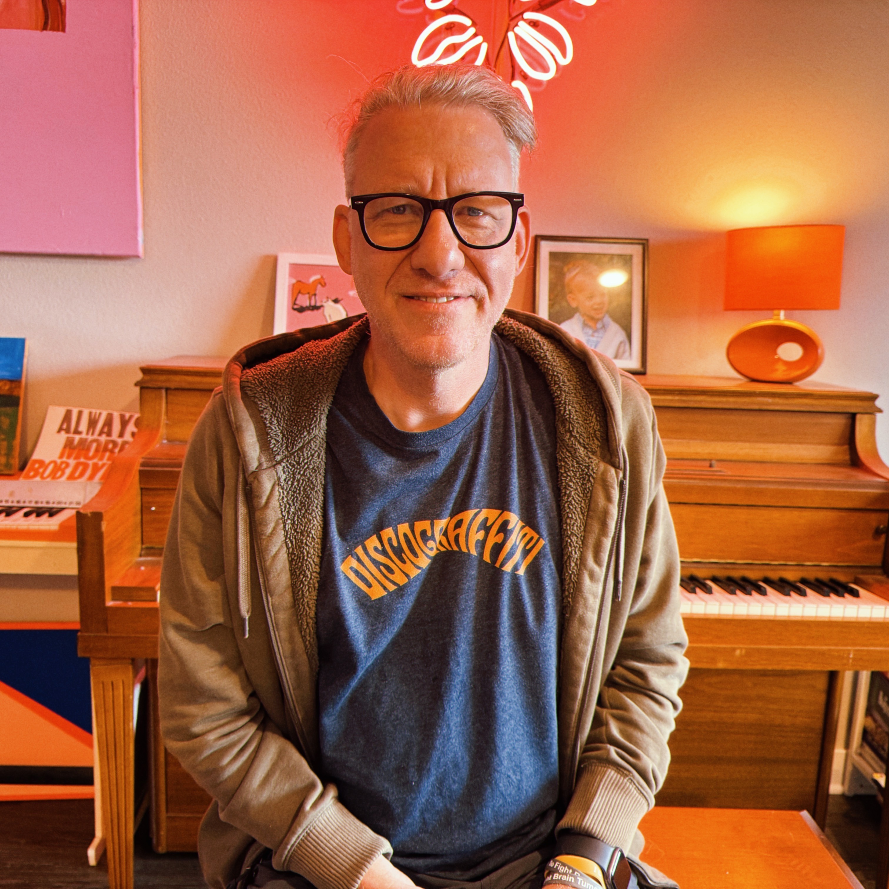 Rudy Fischmann of Discograffiti with piano