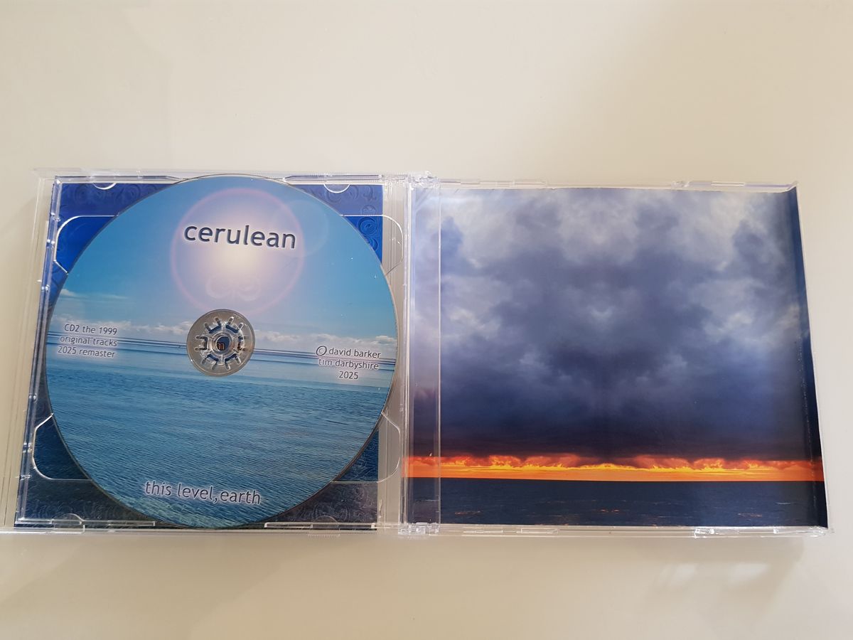 This Level, Earth - 2 x CDR