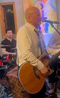 JLB at Phyllis' Musical Inn!