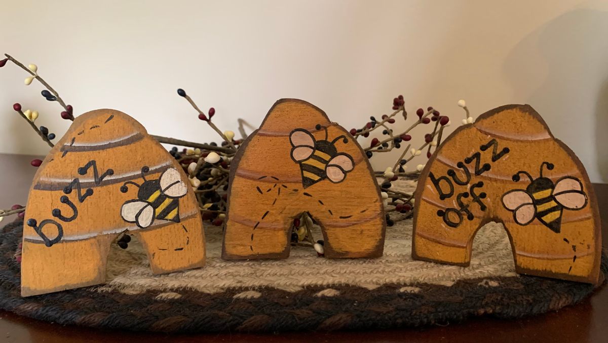Tiered tray Bee hive