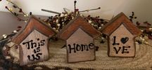 Tiered tray mini houses