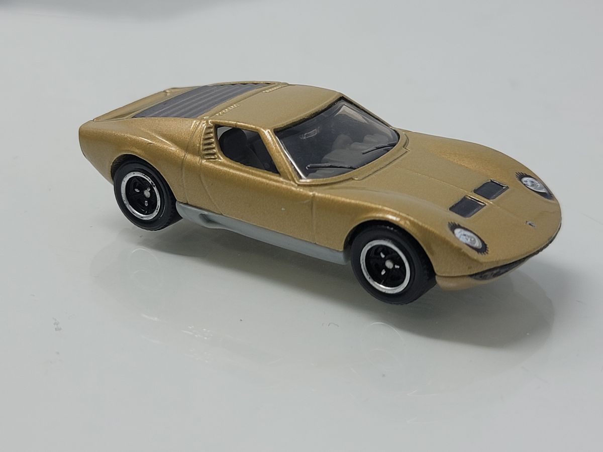 Matchbox 1968 Lamborghini Miura P400S Calif Lic. Plate 1/64 Diecast
