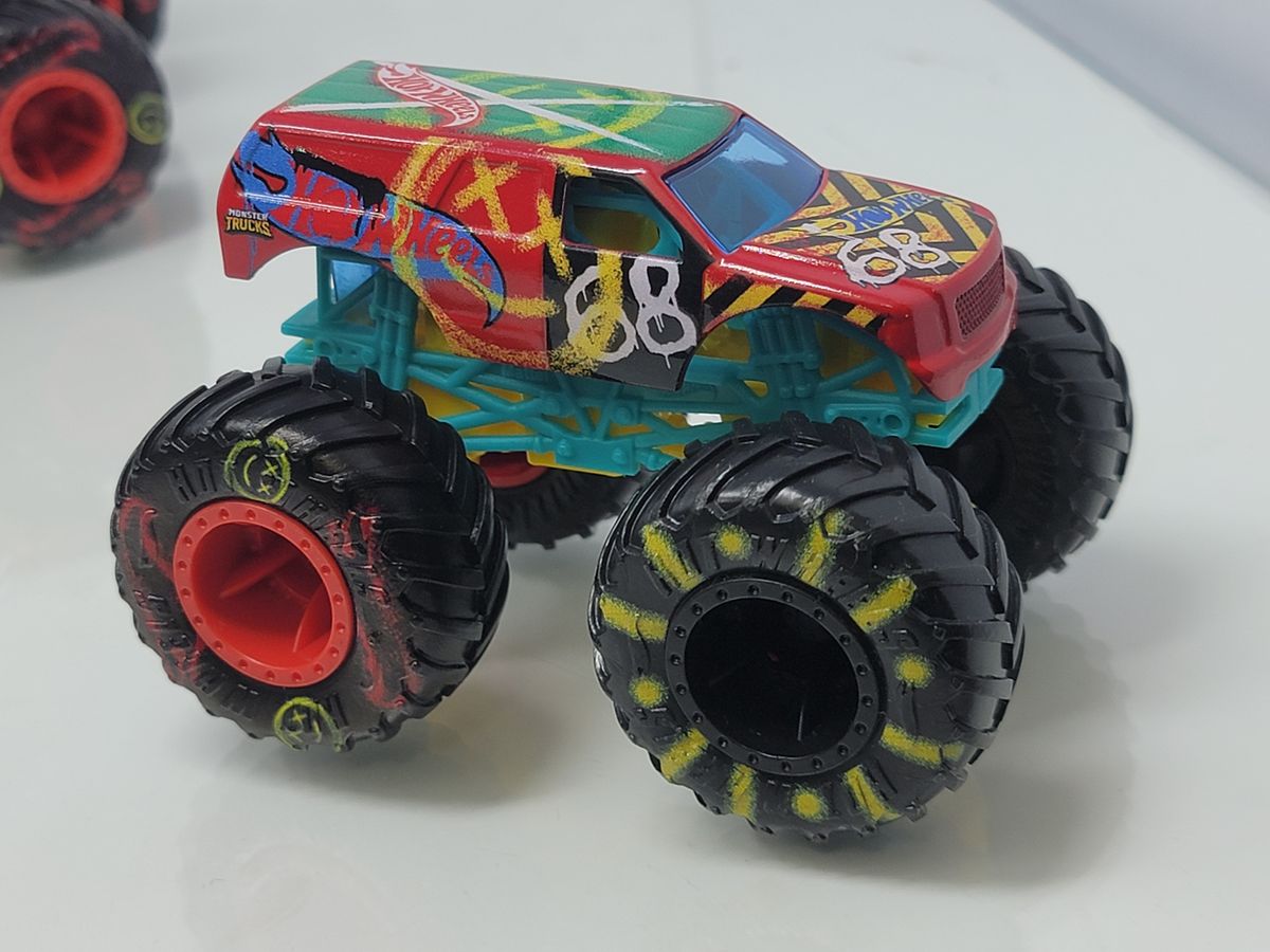 Hot Wheels Monster Trucks #68 Demo Derby 1:64  and get a truck free!!