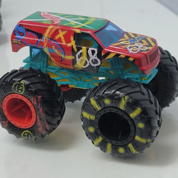 Hot Wheels Monster Trucks #68 Demo Derby 1:64  and get a truck free!!