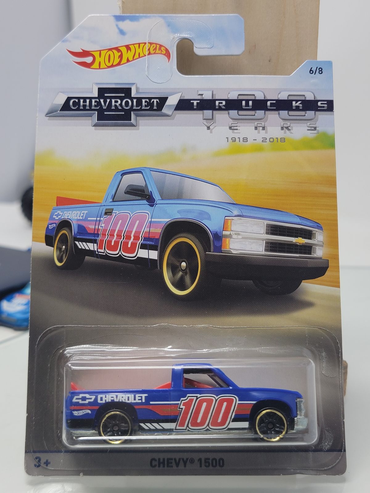 Hot Wheels Chevy 1500 Pickup Truck 1:64 Scale Blue Red 100 Decal A
