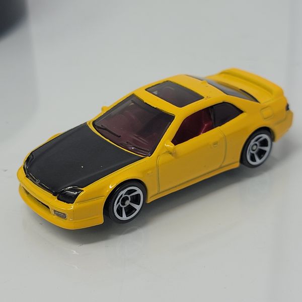 Hot Wheels 2021 J-Imports Series '98 HONDA PRELUDE Yellow