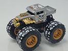 Hot Wheels Monster Trucks Twisted Tredz Bone Shaker 