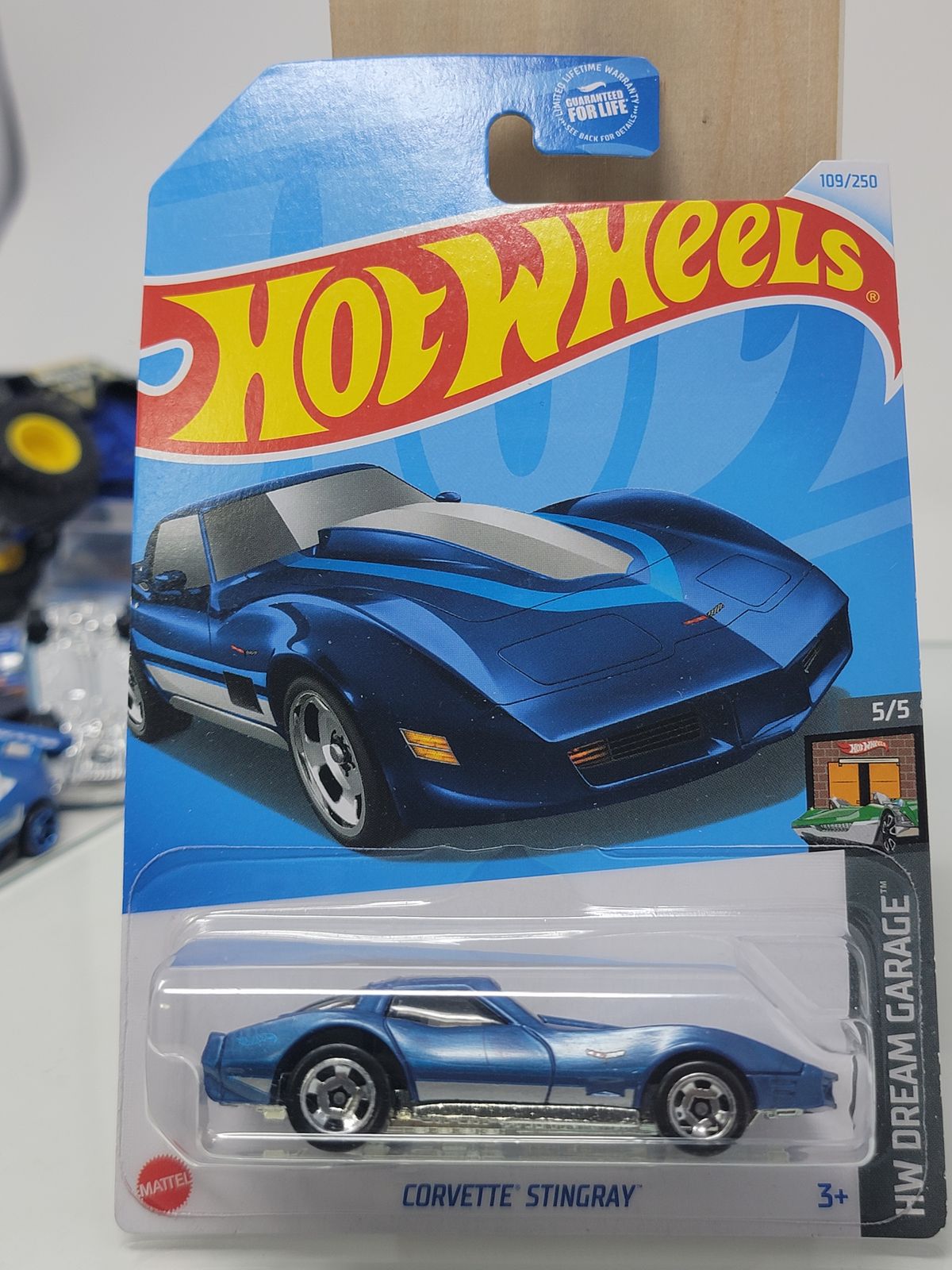 Hot Wheels Corvette Stingray 1/64 HW Dream Garage #5/5 Royal blue 5 spoke rims