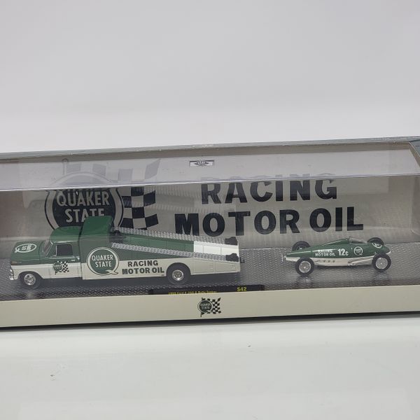 M2 Quaker State Racing Motor Oil Die-Cast 1969 Ford F-250 with Belly Tanker S42