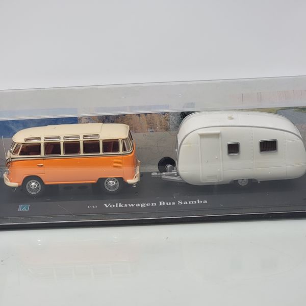 K-Line Kruisers Die Cast 1:43 Volkswagen Bus Samba w/ Travel Trailer K-94451