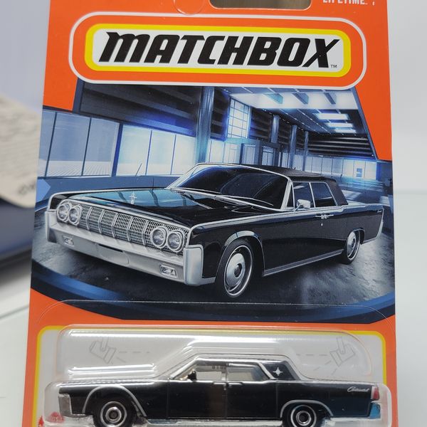 Matchbox 2024 Dash C Mainline - 1964 Lincoln Continental 21/100