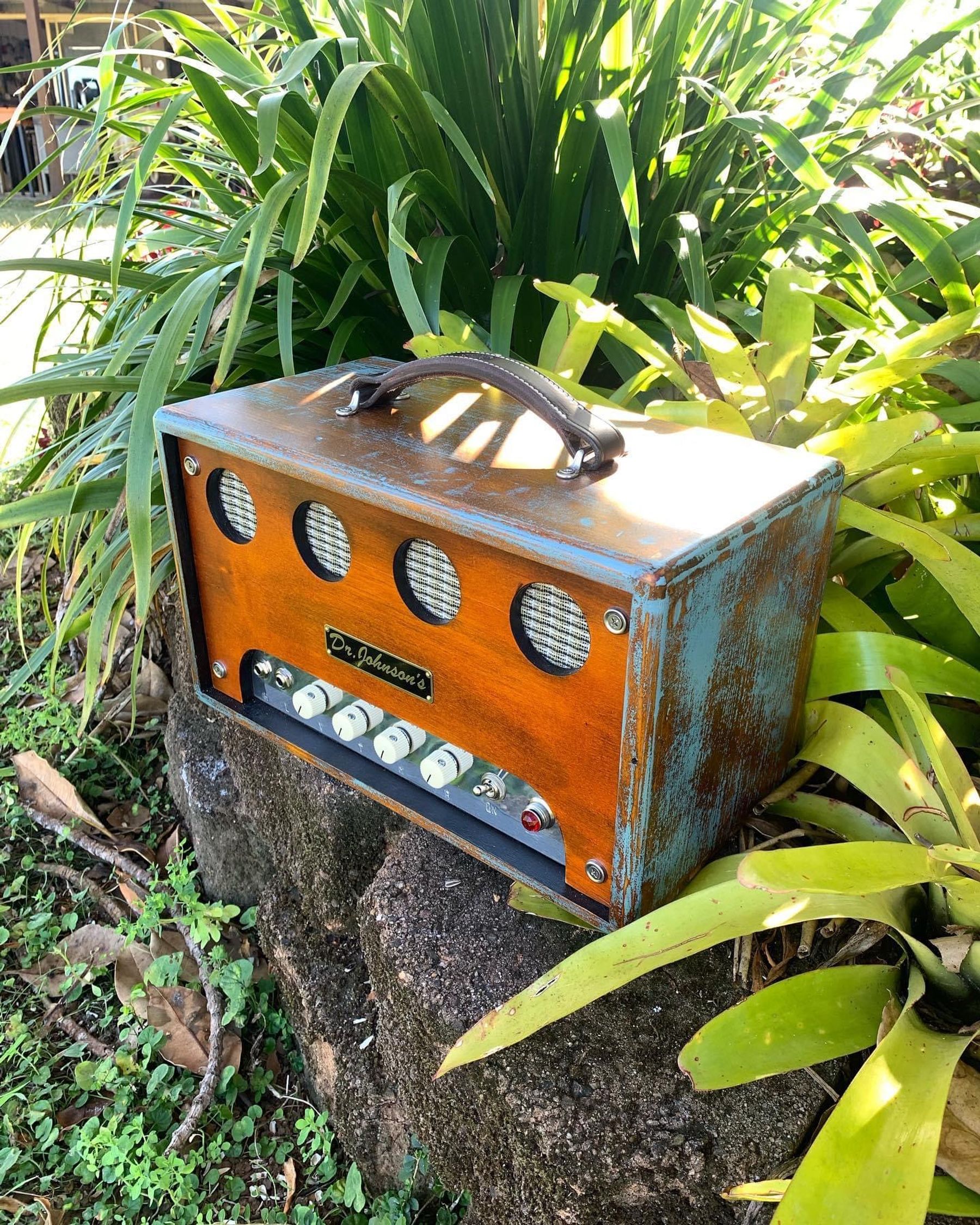 Dr Johnson's Handmade Vintage Tube Amplifiers - The Creation Process
