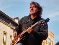 Maple & Main presents Mark Stuart