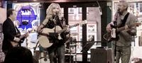 Juliana MacDowell & The Agreeables