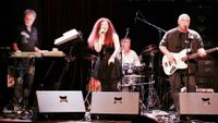 16 Juillet / Julie Curly @ Souper-Spectacle chez Marius