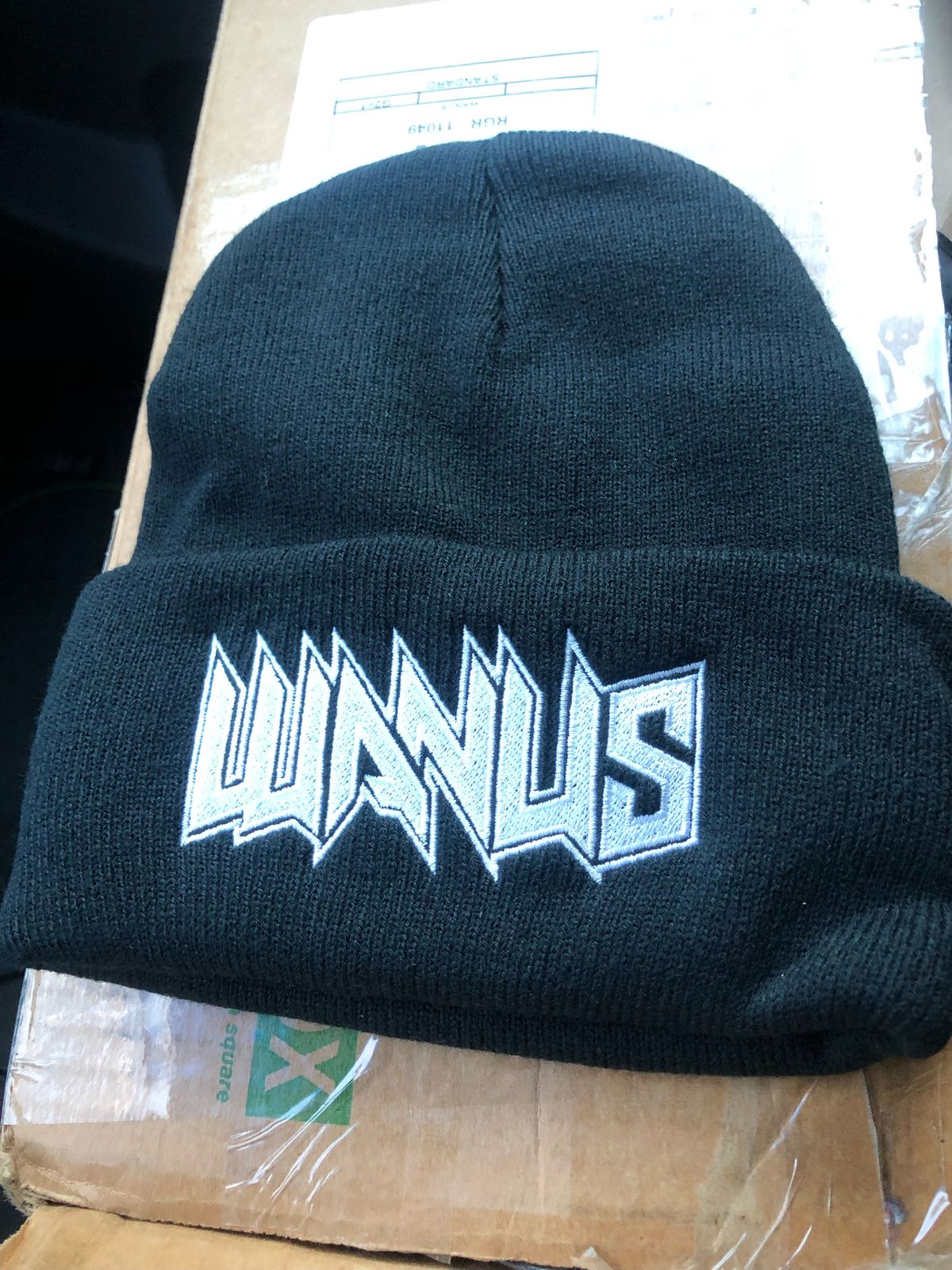 WANUS beanie/skull cap