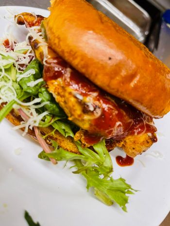 Brunch All Day Cafe Barbecue Chicken Sandwich
