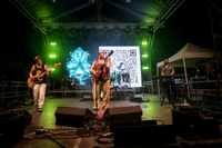 The Barefoot Lions live at Babel